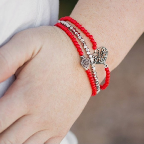 paparazzi Jewelry - Red Bracelet Set